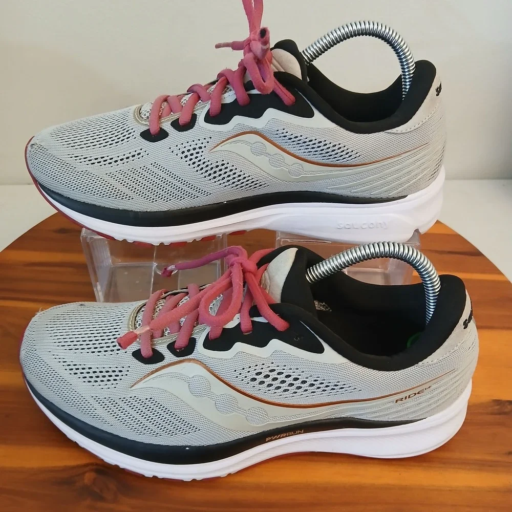 Saucony Ride 14 Womens 9.5 Grey Running Shoes Sneakers Athletic S10650-55